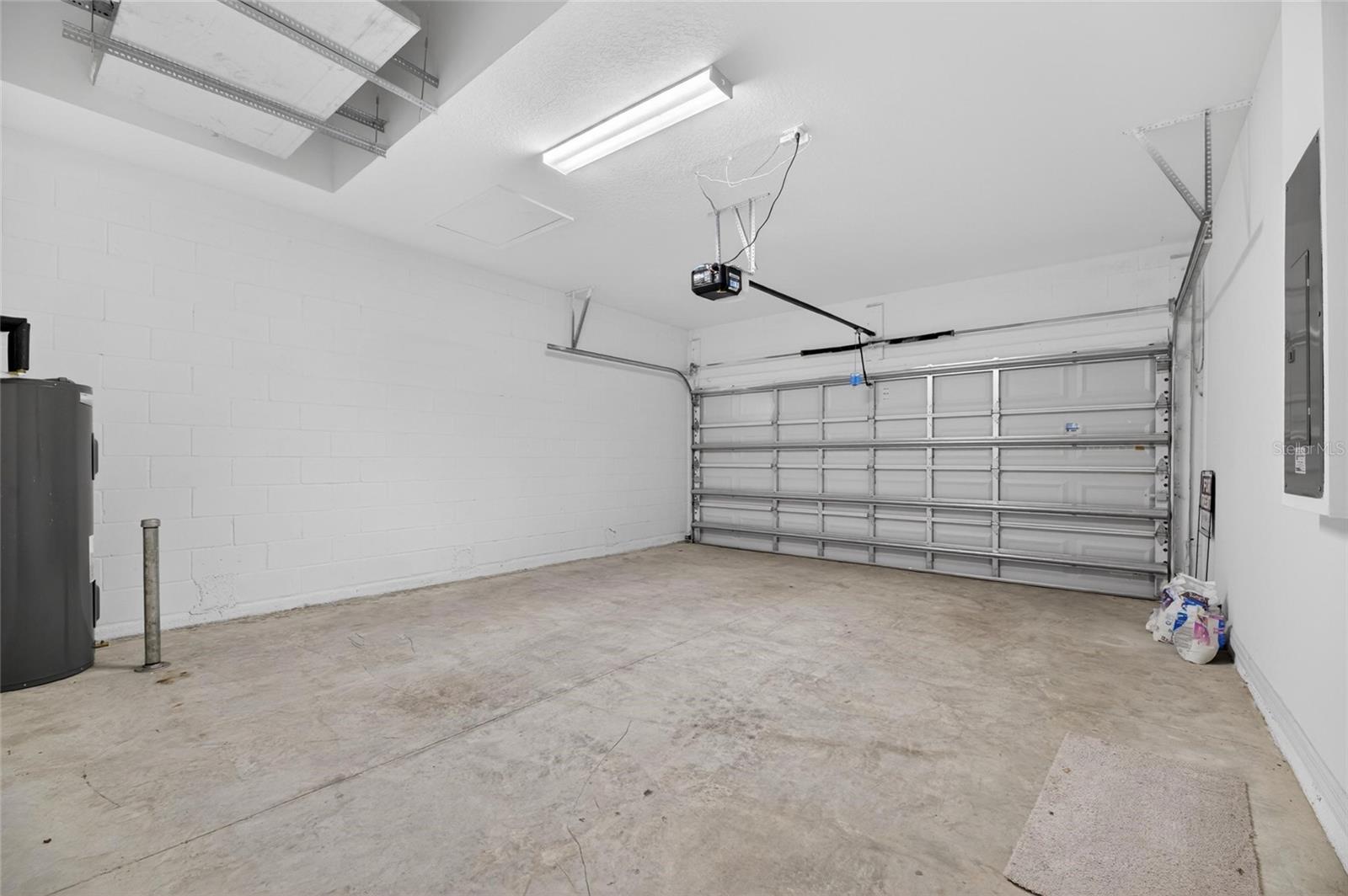 WYNDFIELDS PH 1A & 1A1 - Residential Lease