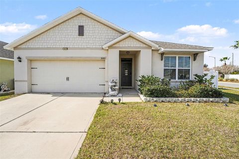 Photo of 3180 Country Club Circle, Winter Haven, FL 33881 (MLS # W7882124)