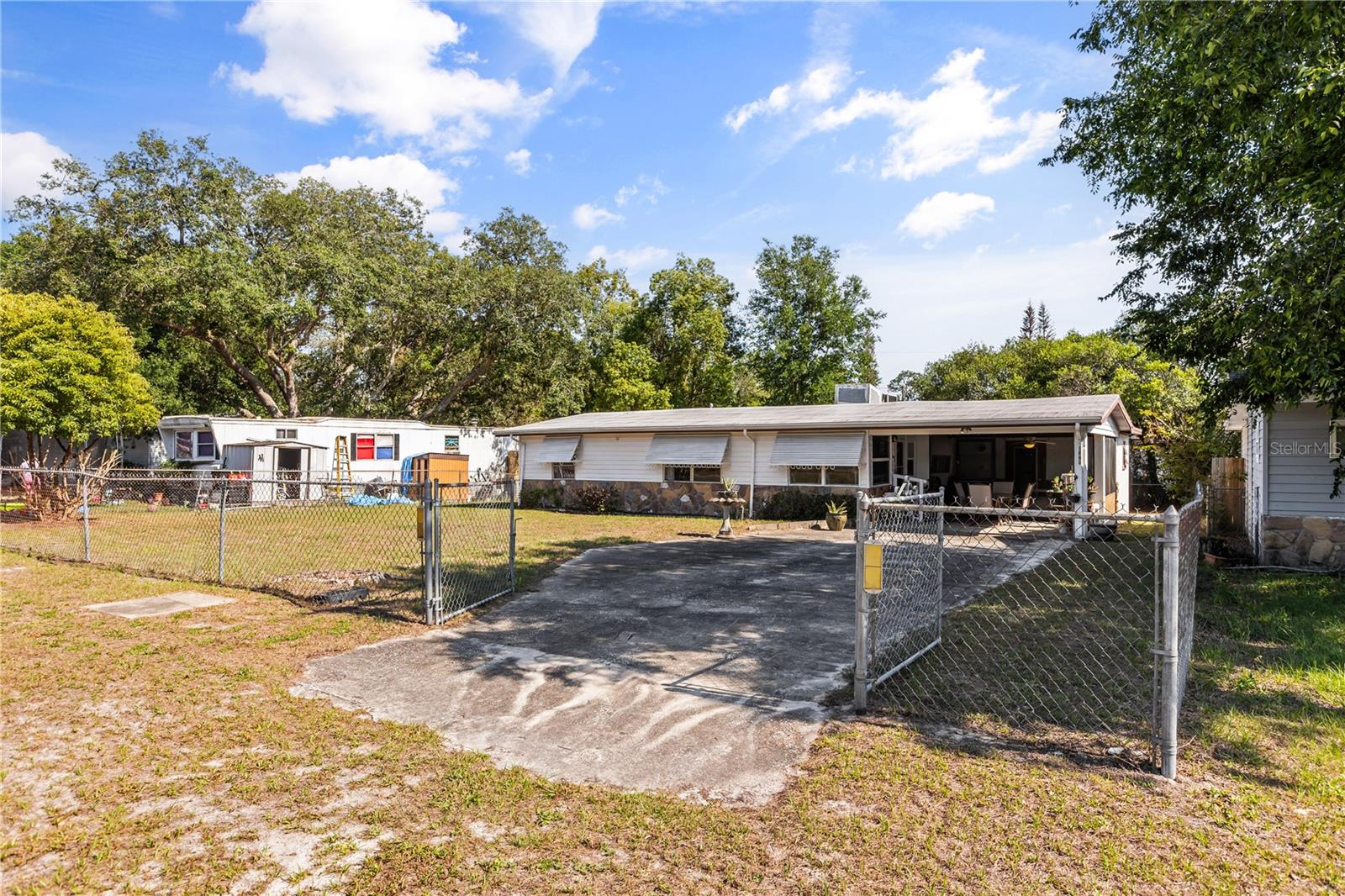 SEMINOLE RACEWAY 1ST ADD - Residential