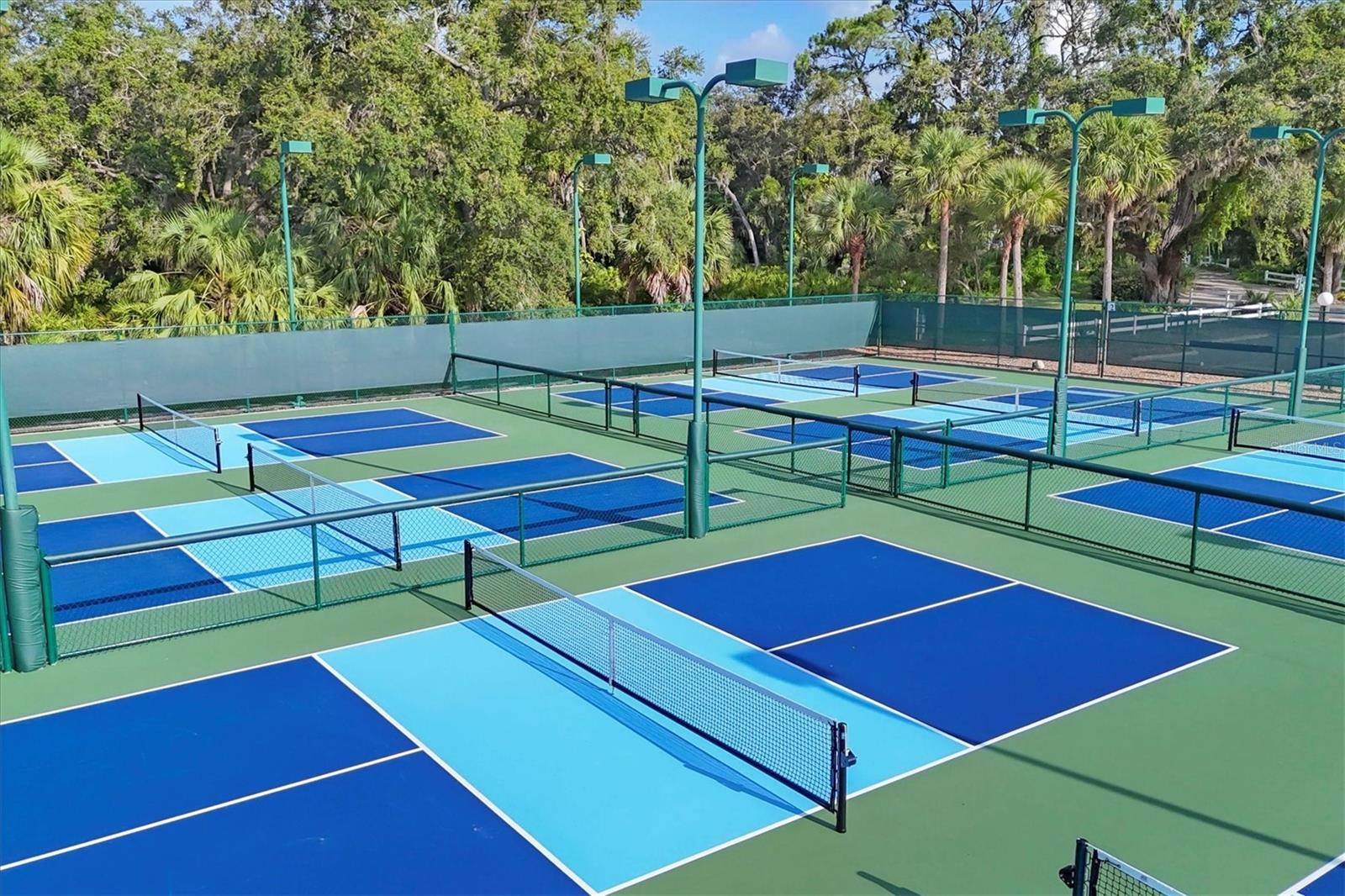 LONG COMMON - Residential