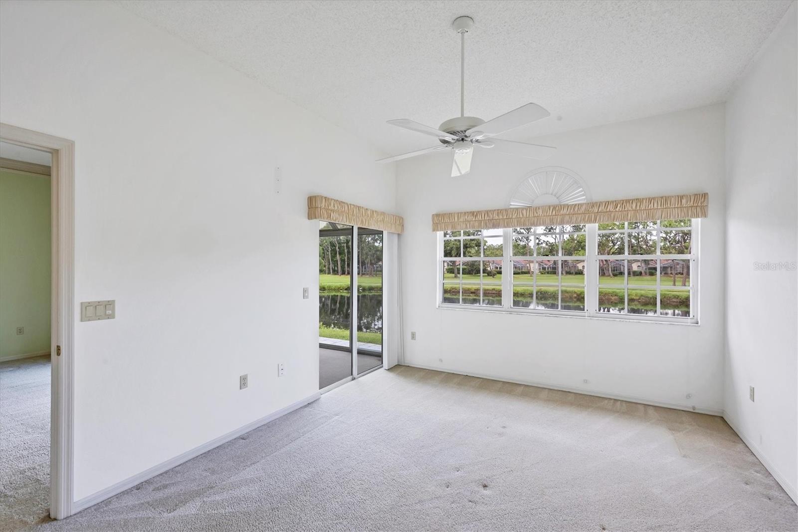 LONG COMMON - Residential