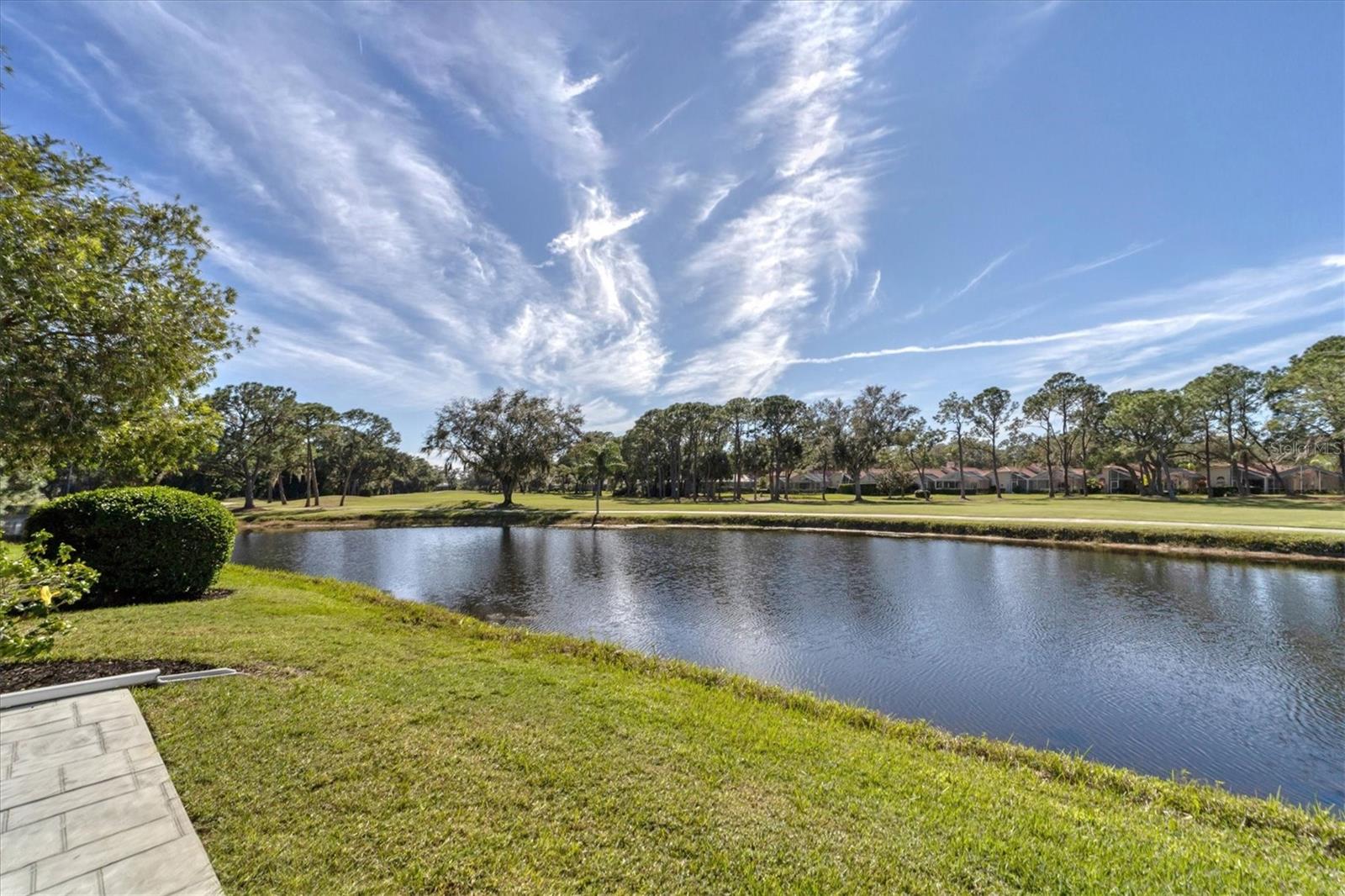 LONG COMMON - Residential