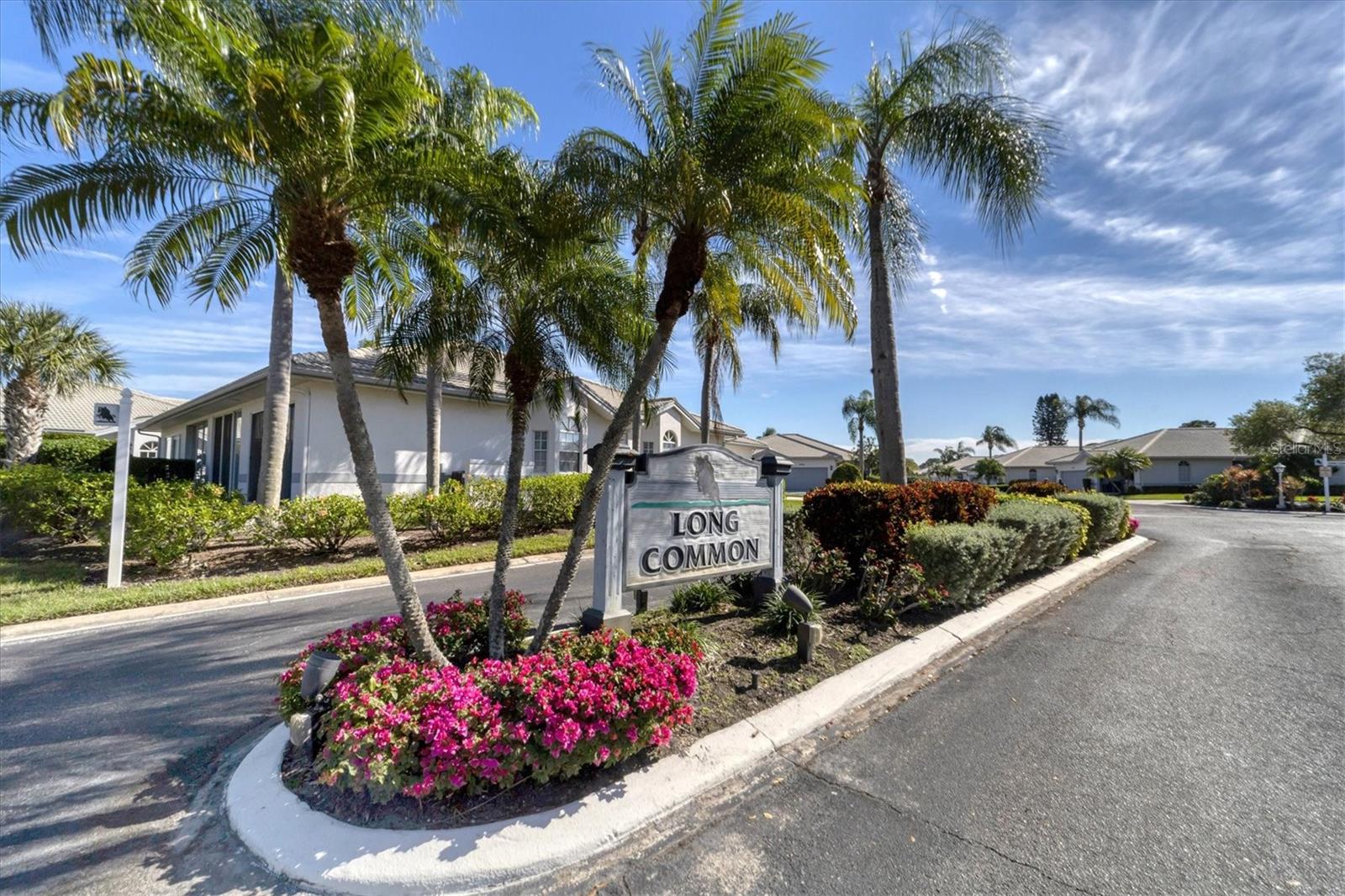 LONG COMMON - Residential