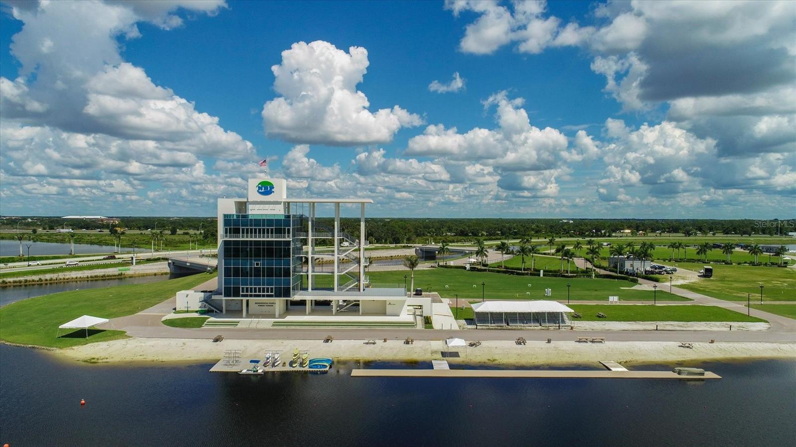 LONG COMMON - Residential