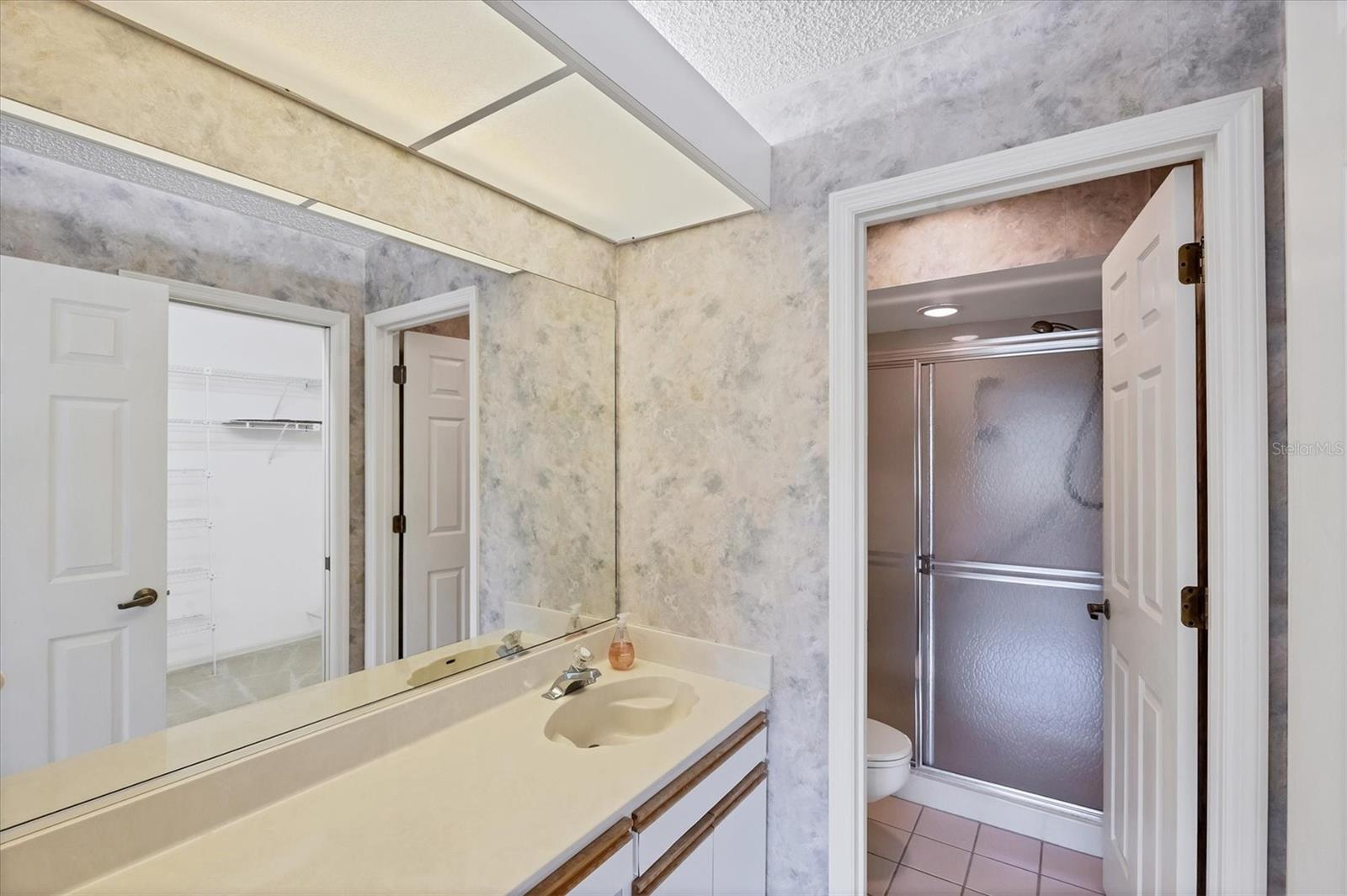 LONG COMMON - Residential