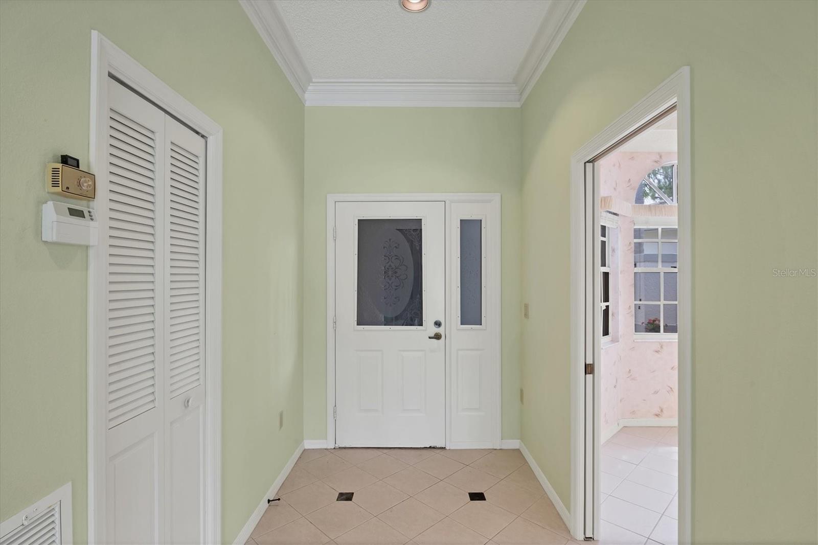 LONG COMMON - Residential