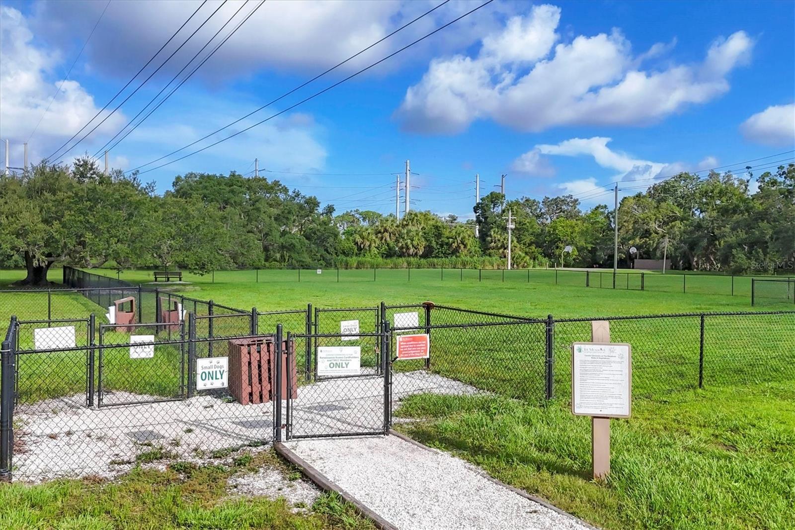 LONG COMMON - Residential