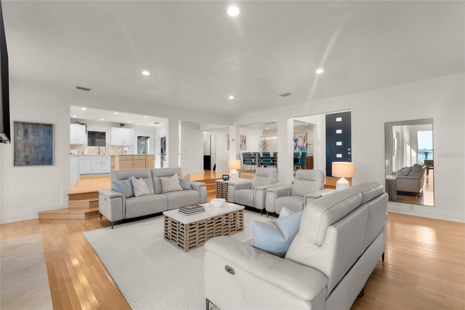 ORMOND TERRACE - Residential