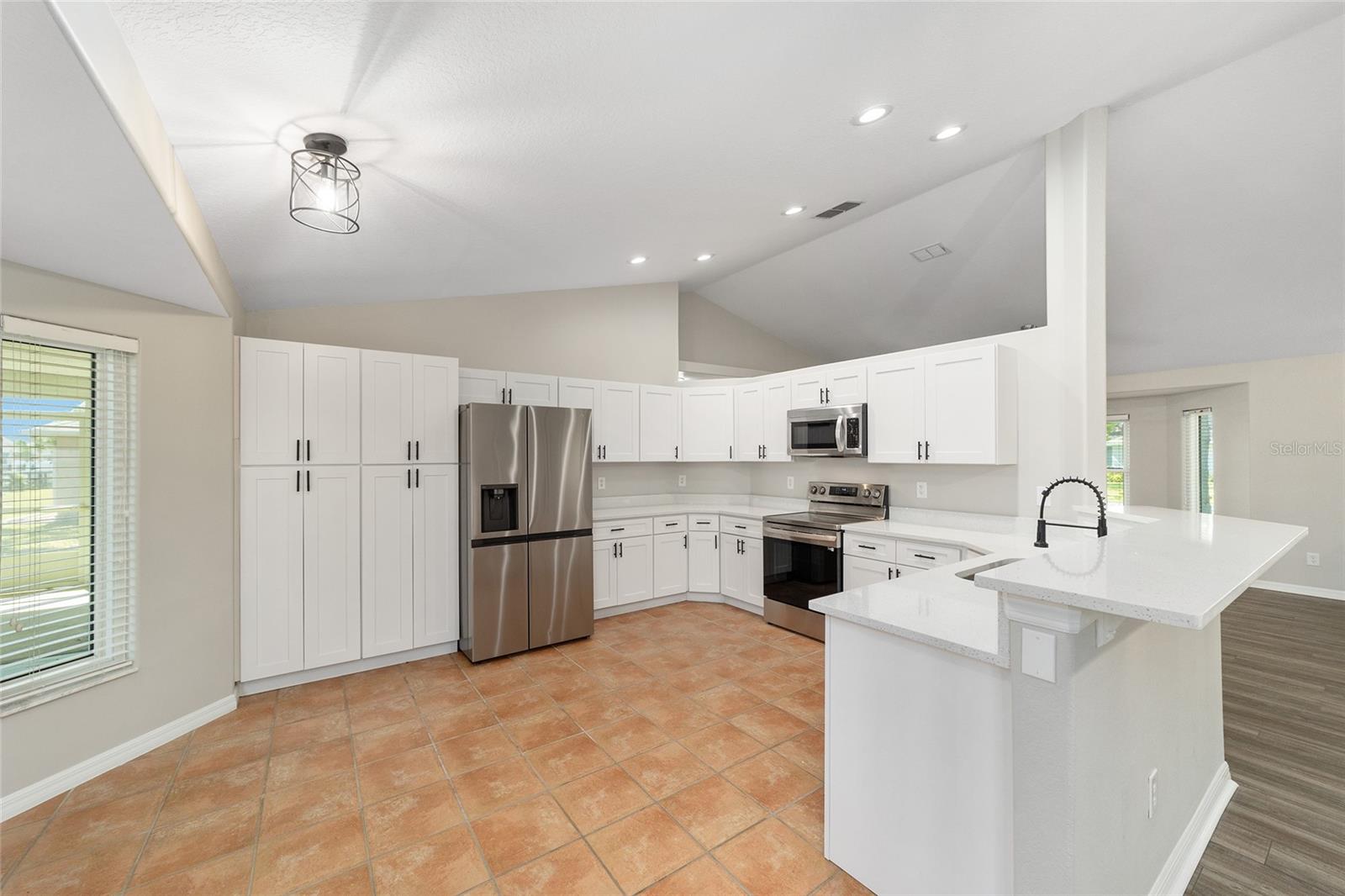 9537 SW 53RD CIRCLE