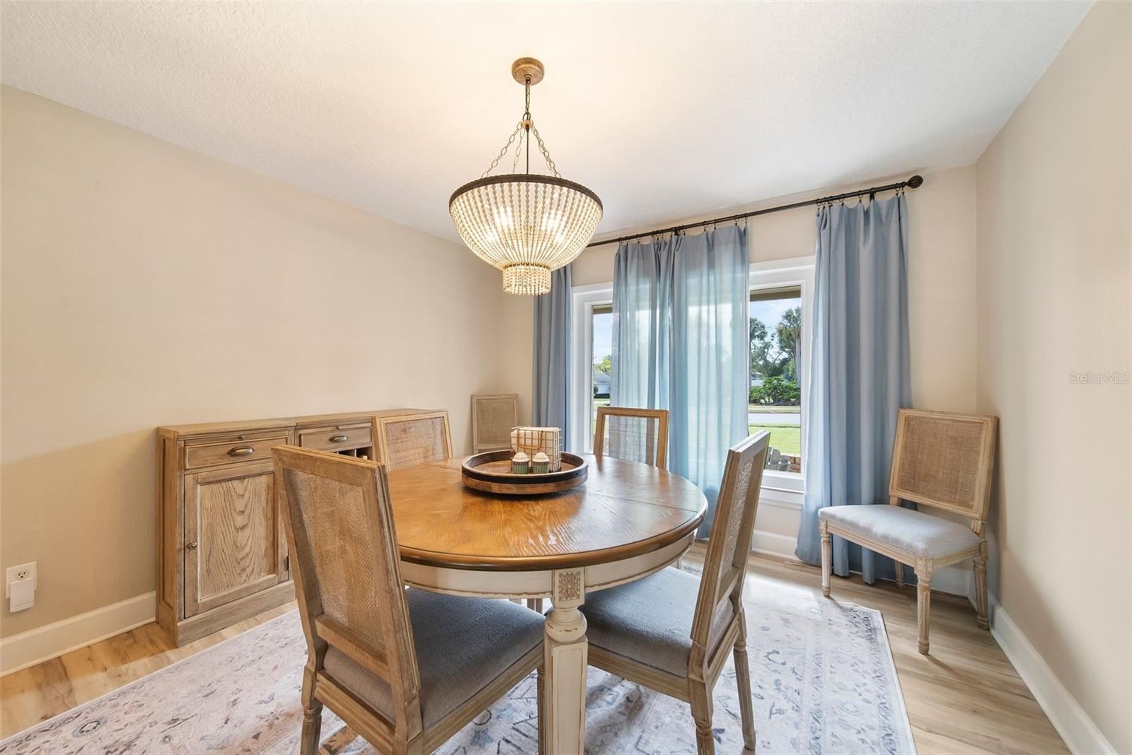 JENNIFER ESTATES - Residential