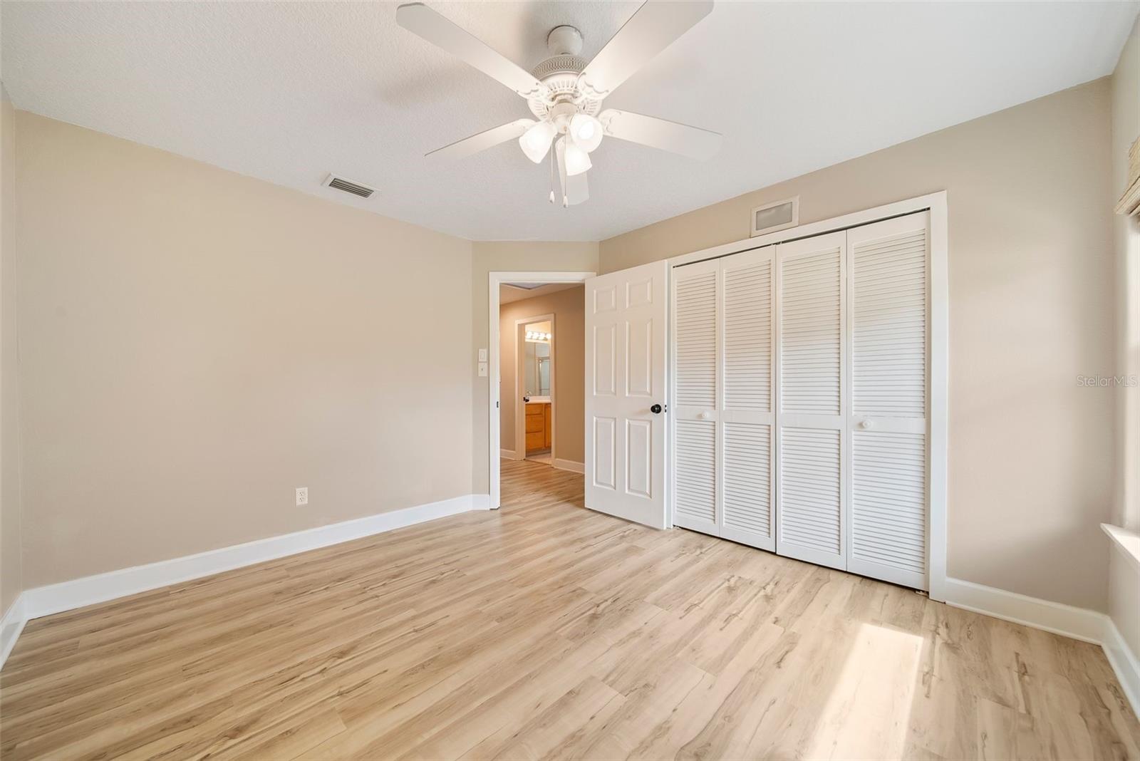 JENNIFER ESTATES - Residential