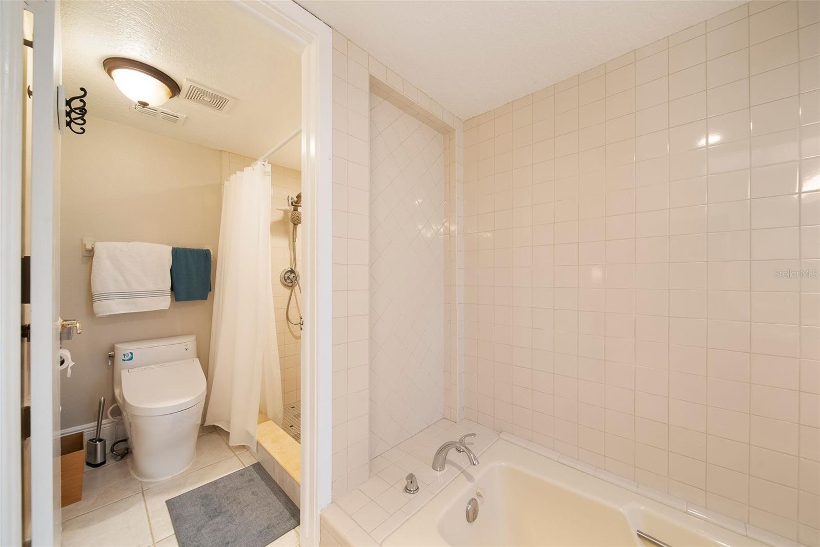 JENNIFER ESTATES - Residential