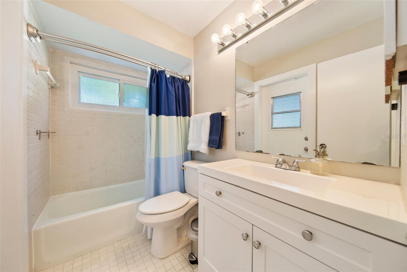 JENNIFER ESTATES - Residential