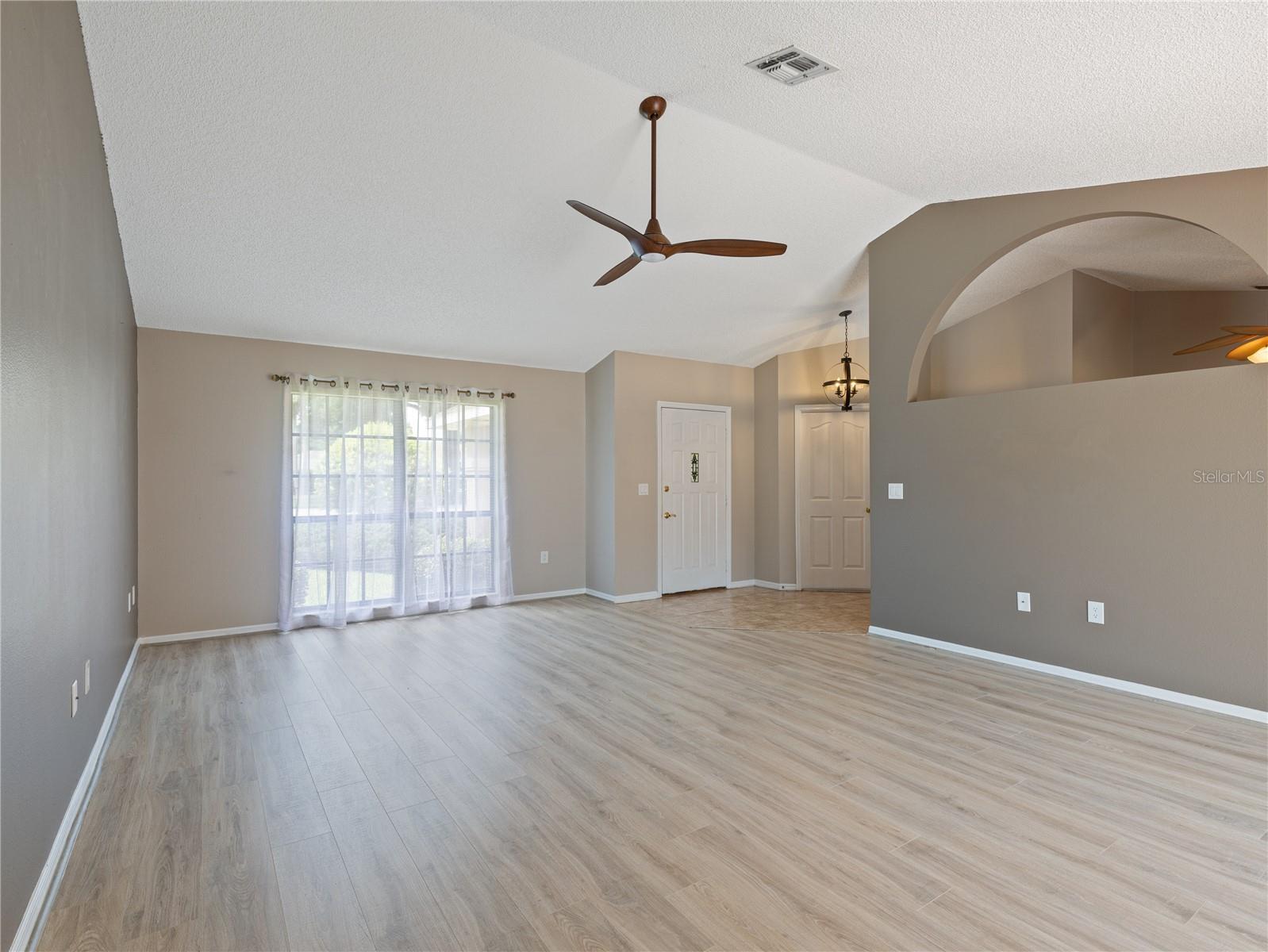 37147 FOXRUN PLACE