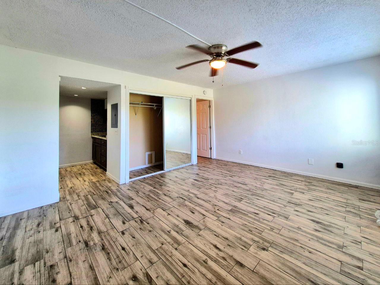 WATERSIDE CONDO II - Residential Lease