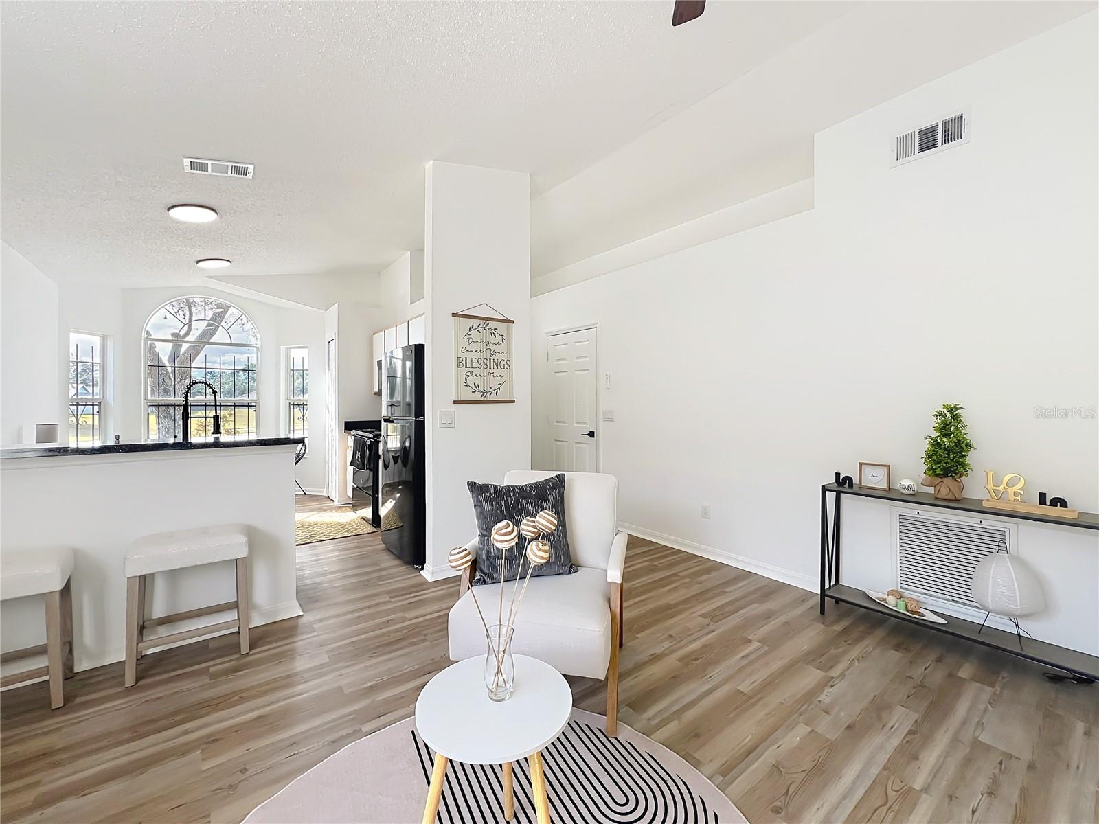 SILVER PINES POINTE PH 02 45/139 - Residential