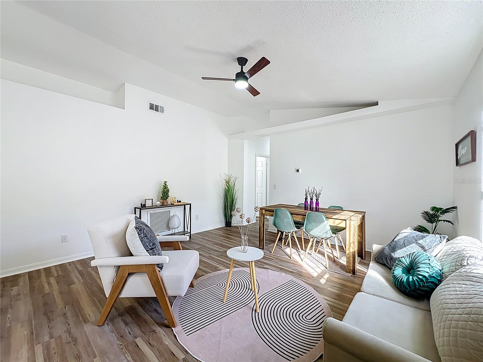 SILVER PINES POINTE PH 02 45/139 - Residential