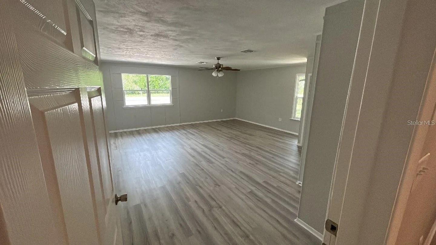 RAINBOW S END ESTATE - Residential