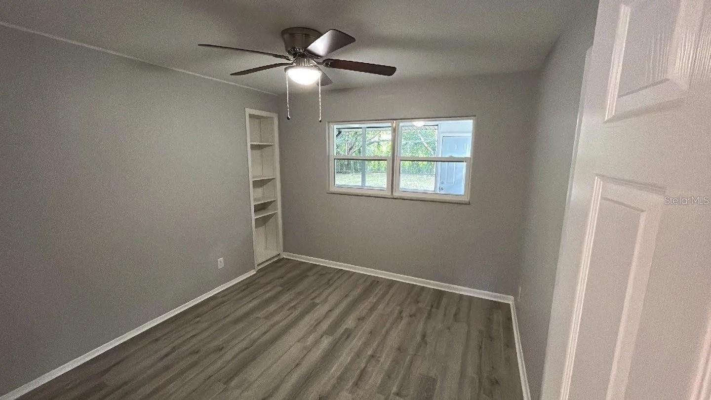 RAINBOW S END ESTATE - Residential