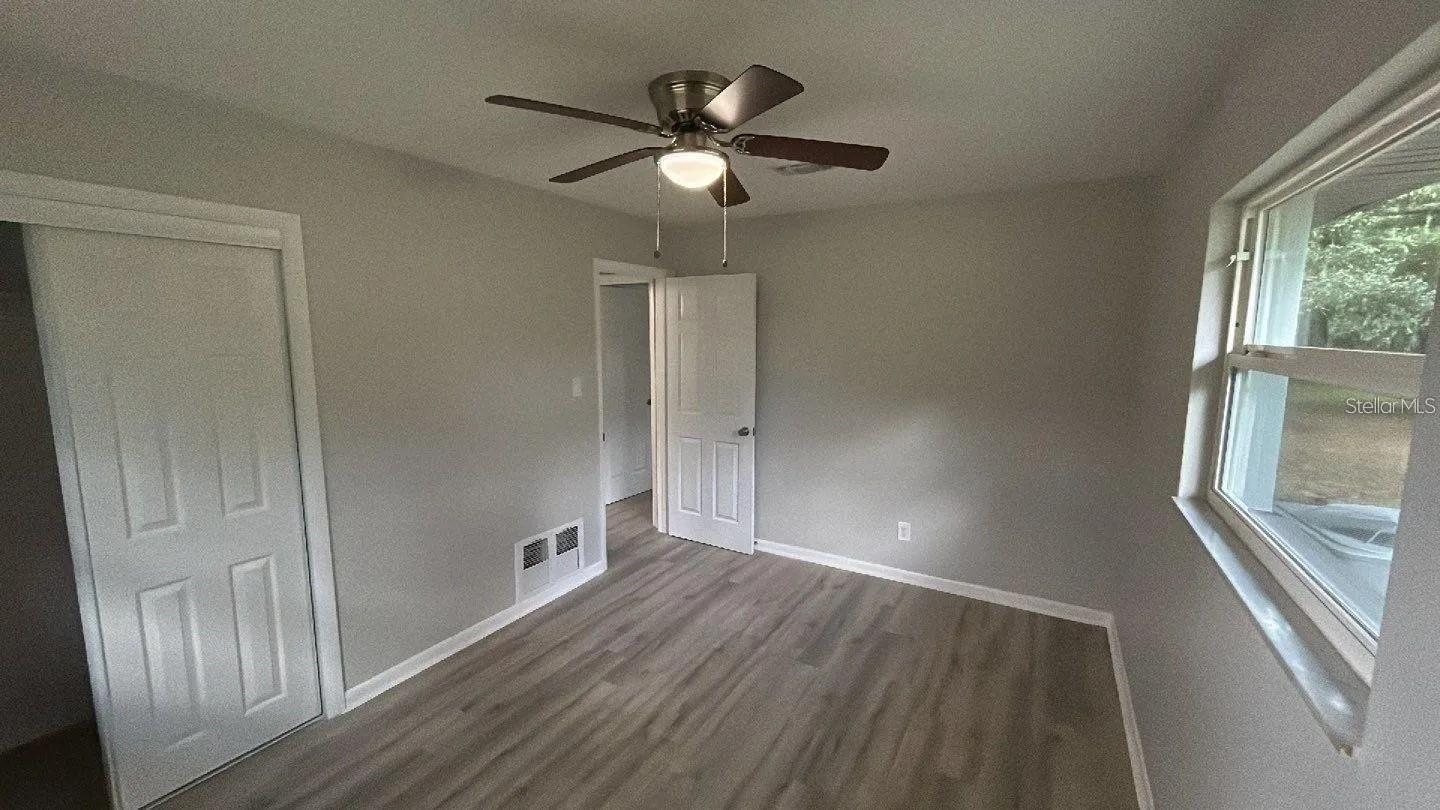 RAINBOW S END ESTATE - Residential