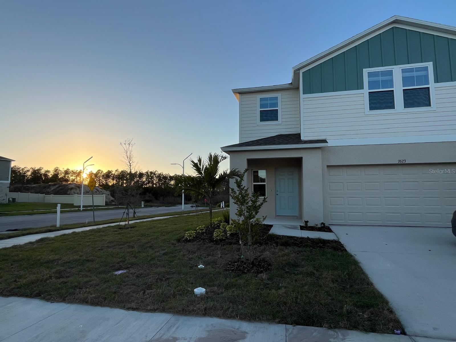 PASADENA POINT - Residential Lease