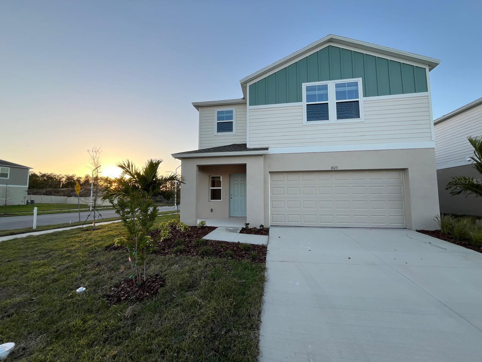 PASADENA POINT - Residential Lease