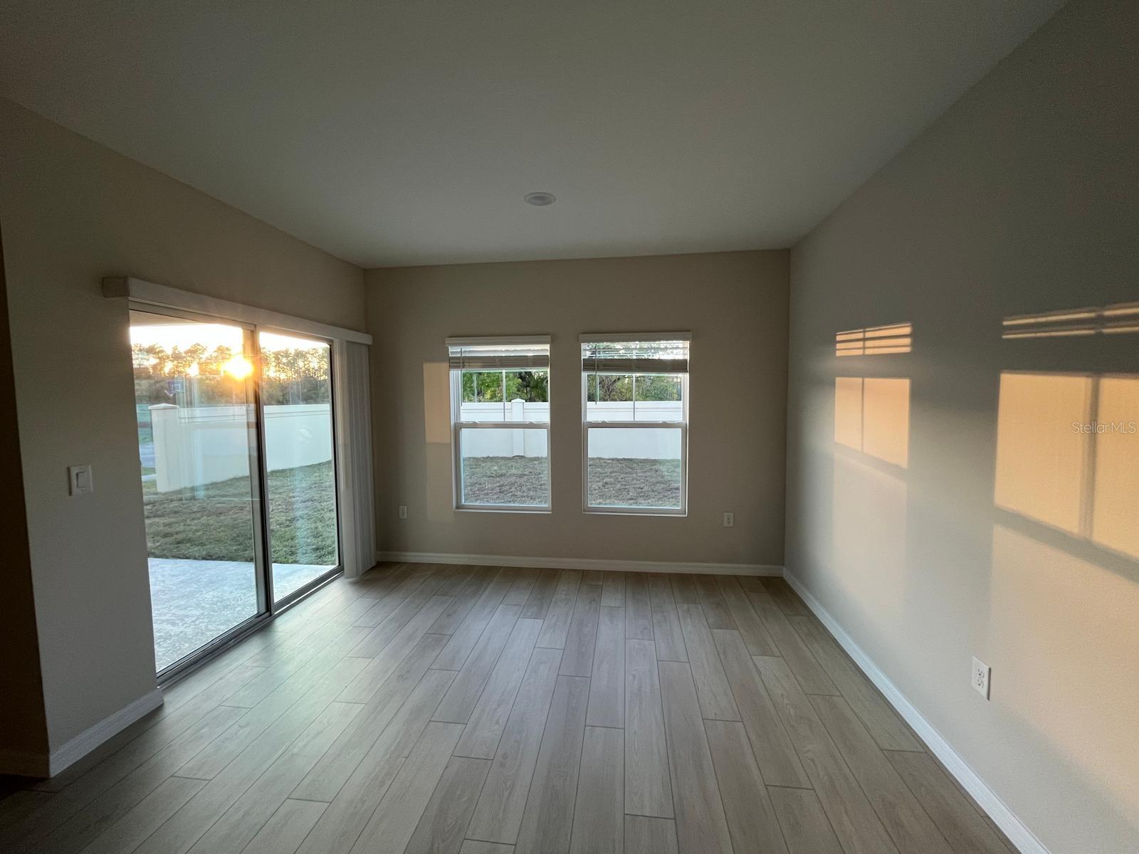 PASADENA POINT - Residential Lease