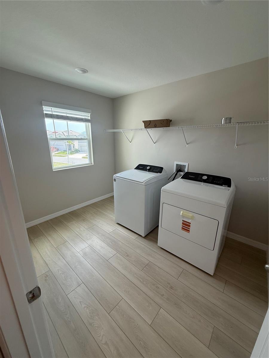 PASADENA POINT - Residential Lease