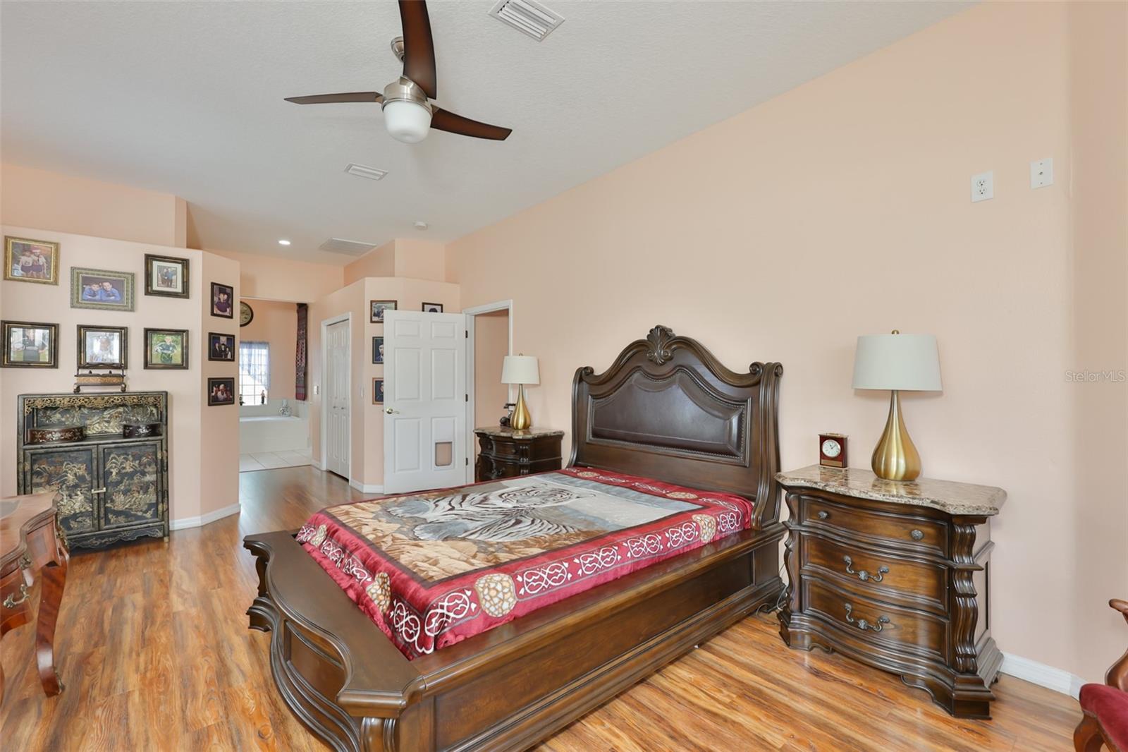 LA PALOMA VILLAGE UNIT 2 PH - Residential