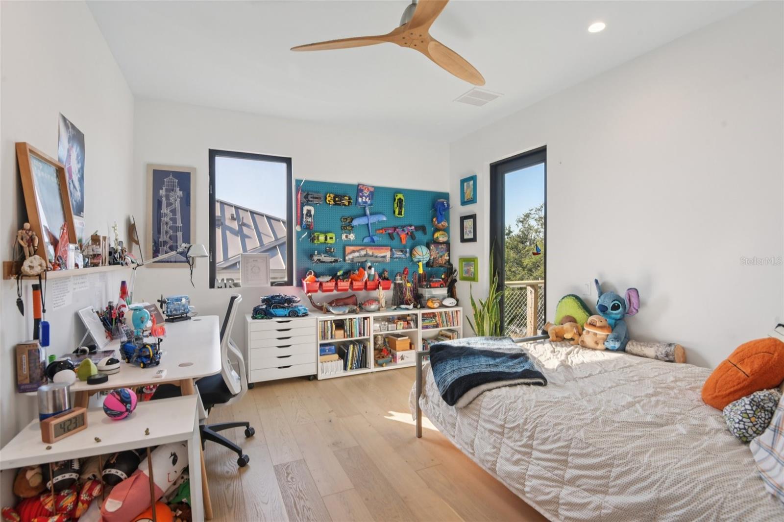 HARBOR SHORES SUB - Residential