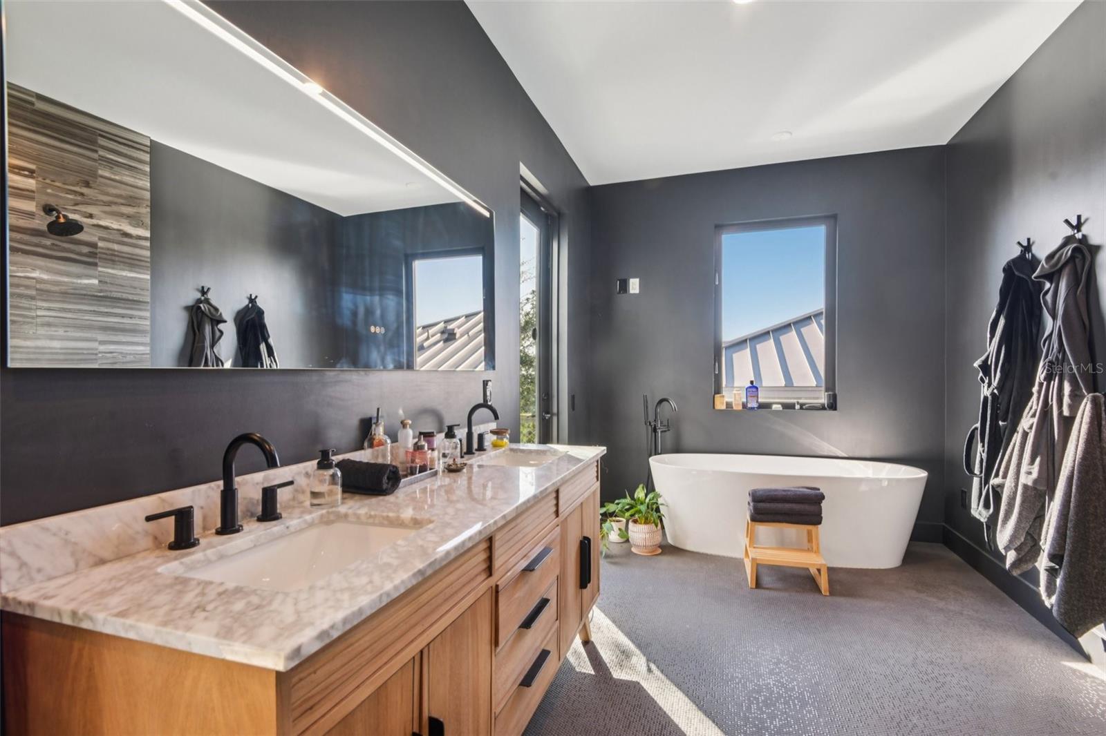 HARBOR SHORES SUB - Residential