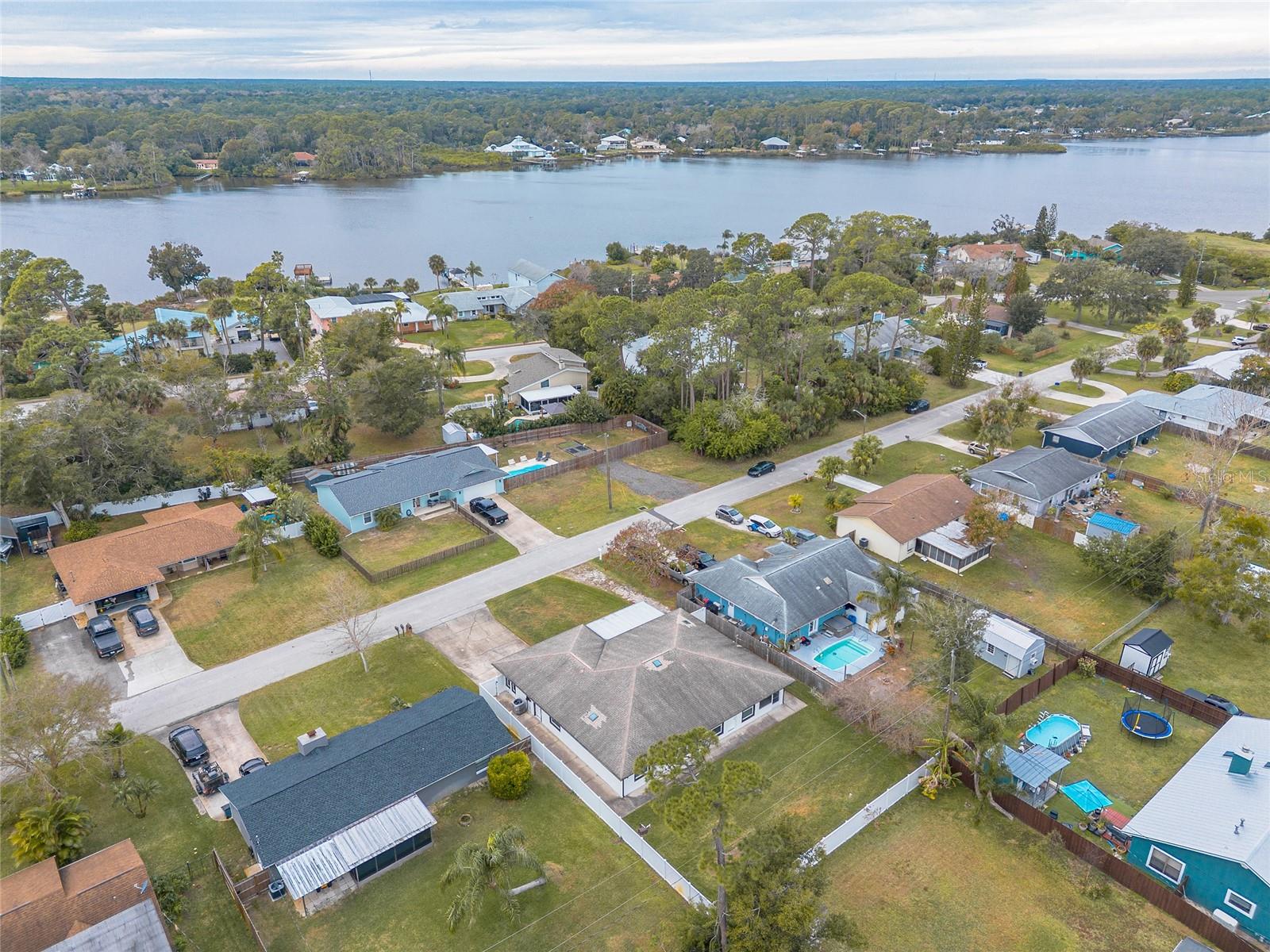 NIELSEN REP TURNBULL SHORES - Residential