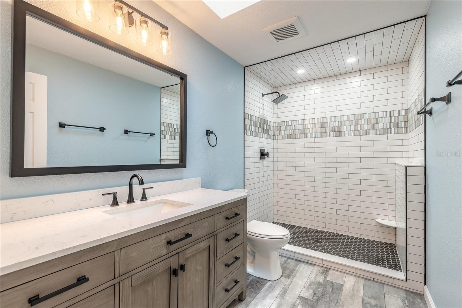 NIELSEN REP TURNBULL SHORES - Residential