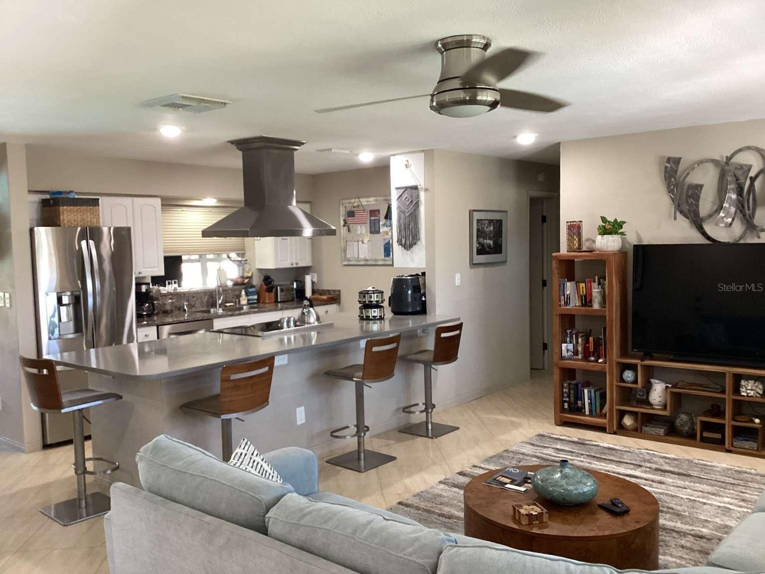 TIERRA VERDE - Residential