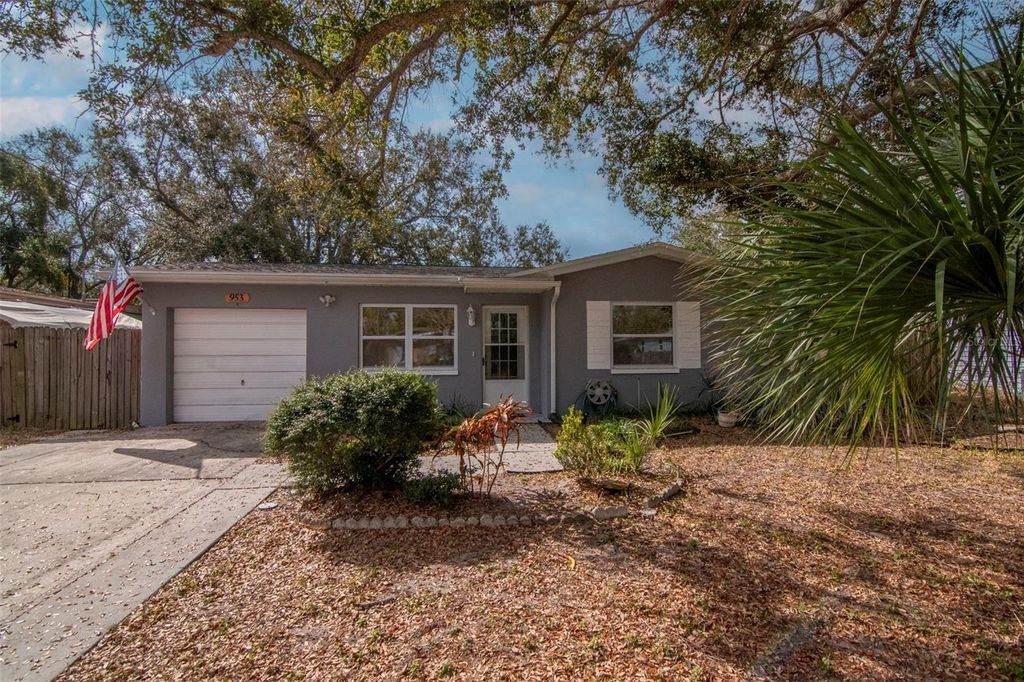 Photo of 953 Cedarwood Avenue, Dunedin, FL 34698 (MLS # TB8478668)