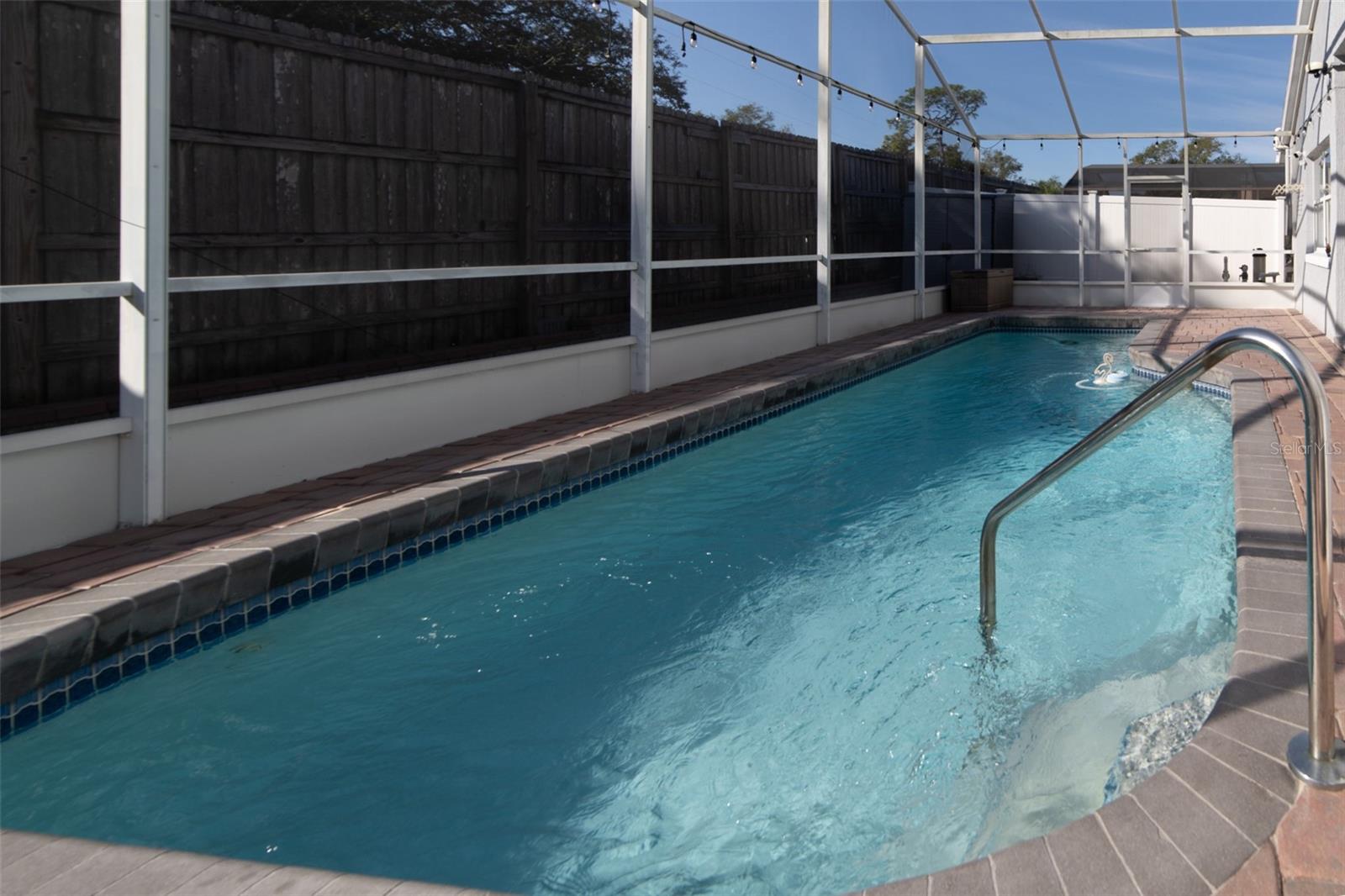 WOODFIELD OAKS - Residential