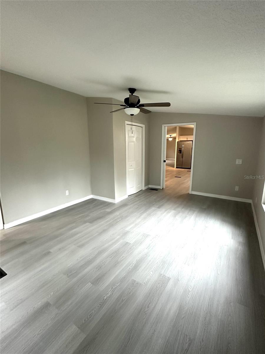 ANGUS VALLEY - Residential