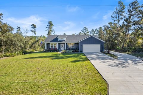 A home in EUSTIS