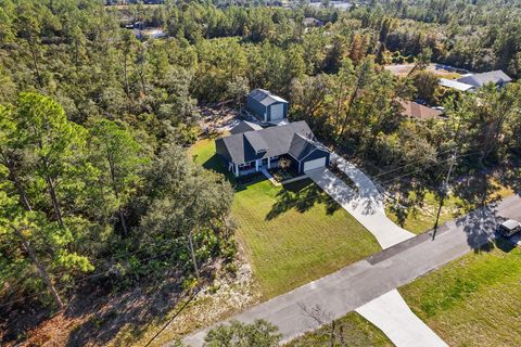 A home in EUSTIS