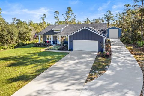 A home in EUSTIS