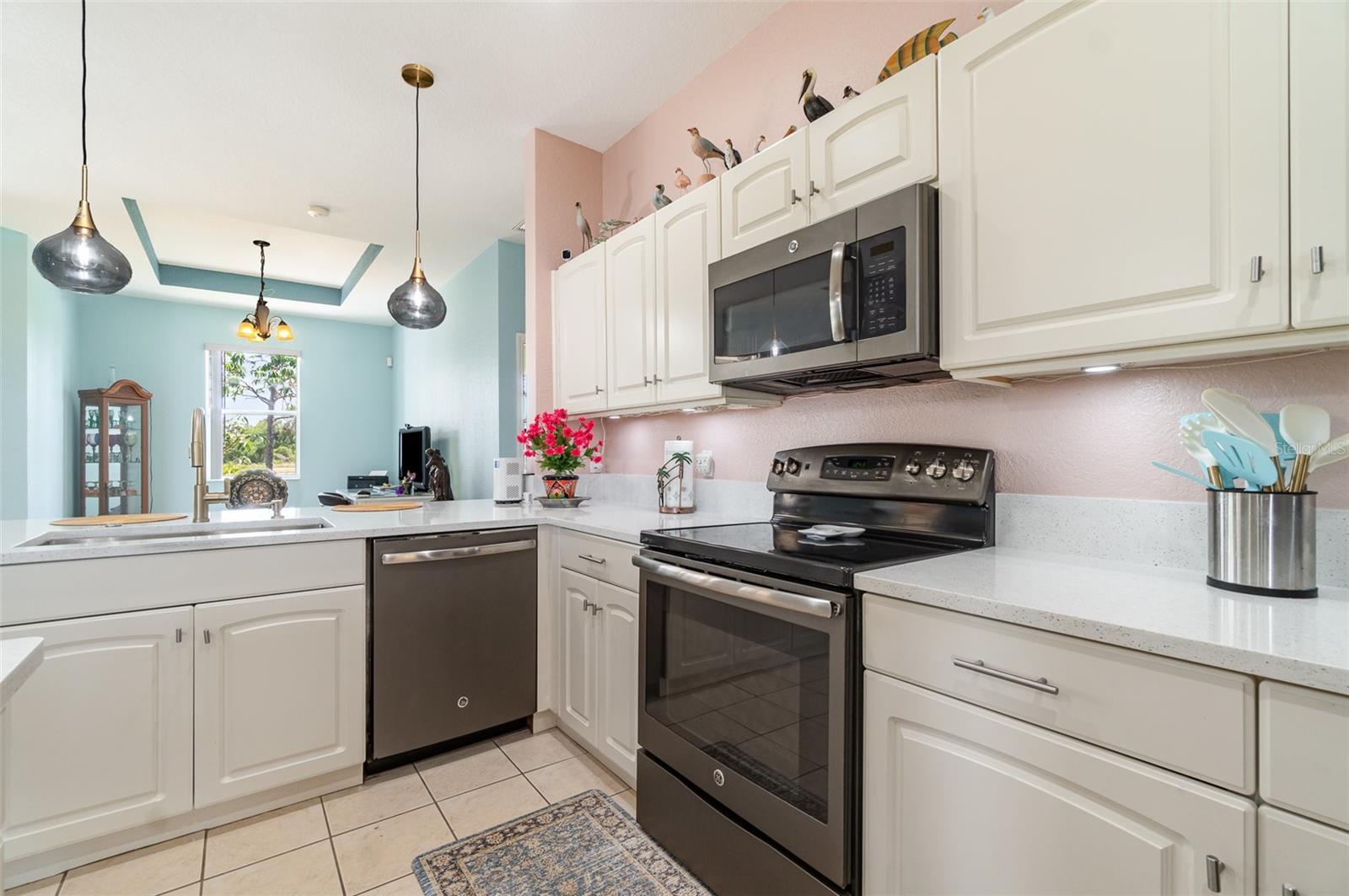 ROTONDA SANDS - Residential