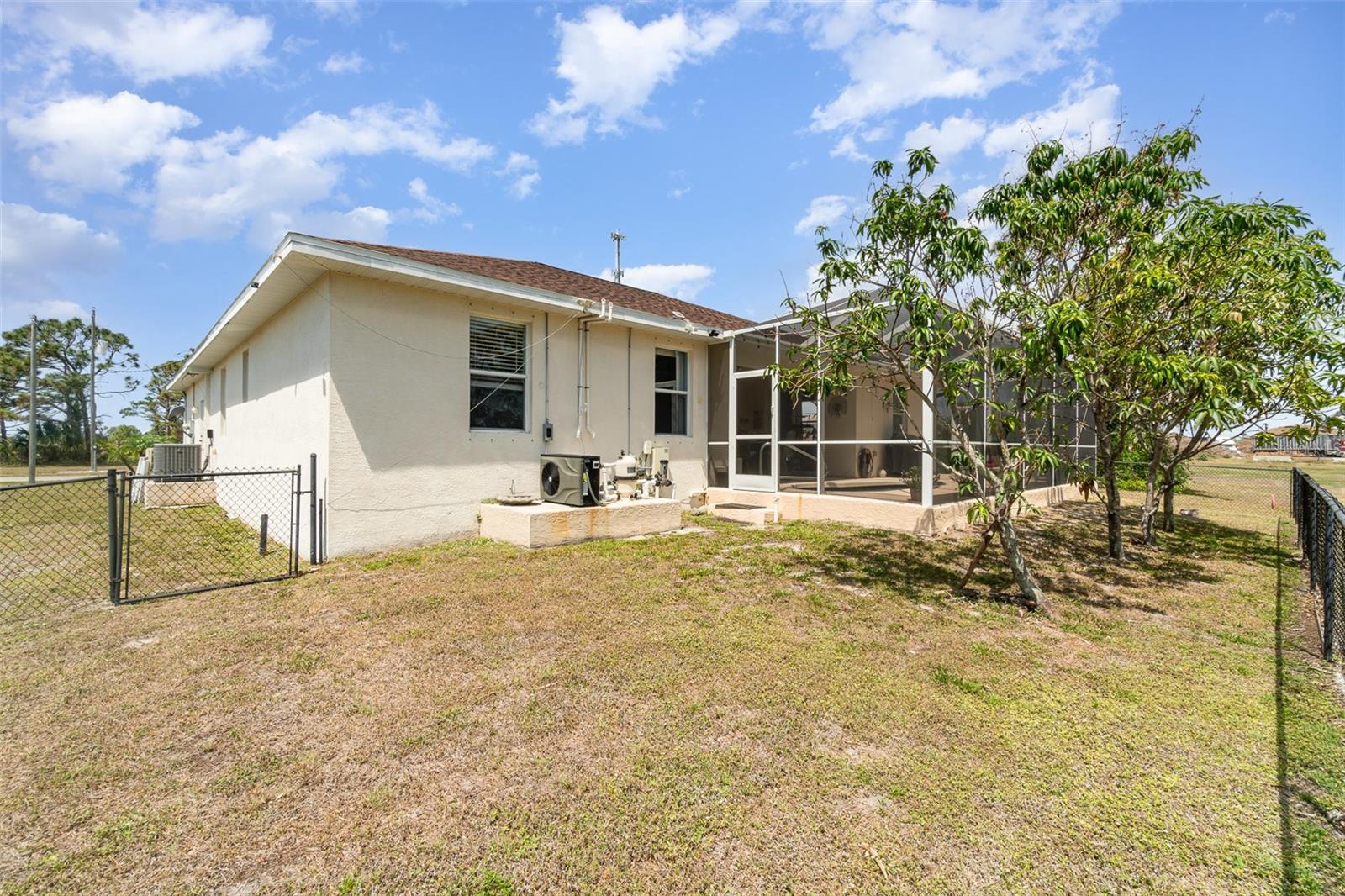 ROTONDA SANDS - Residential