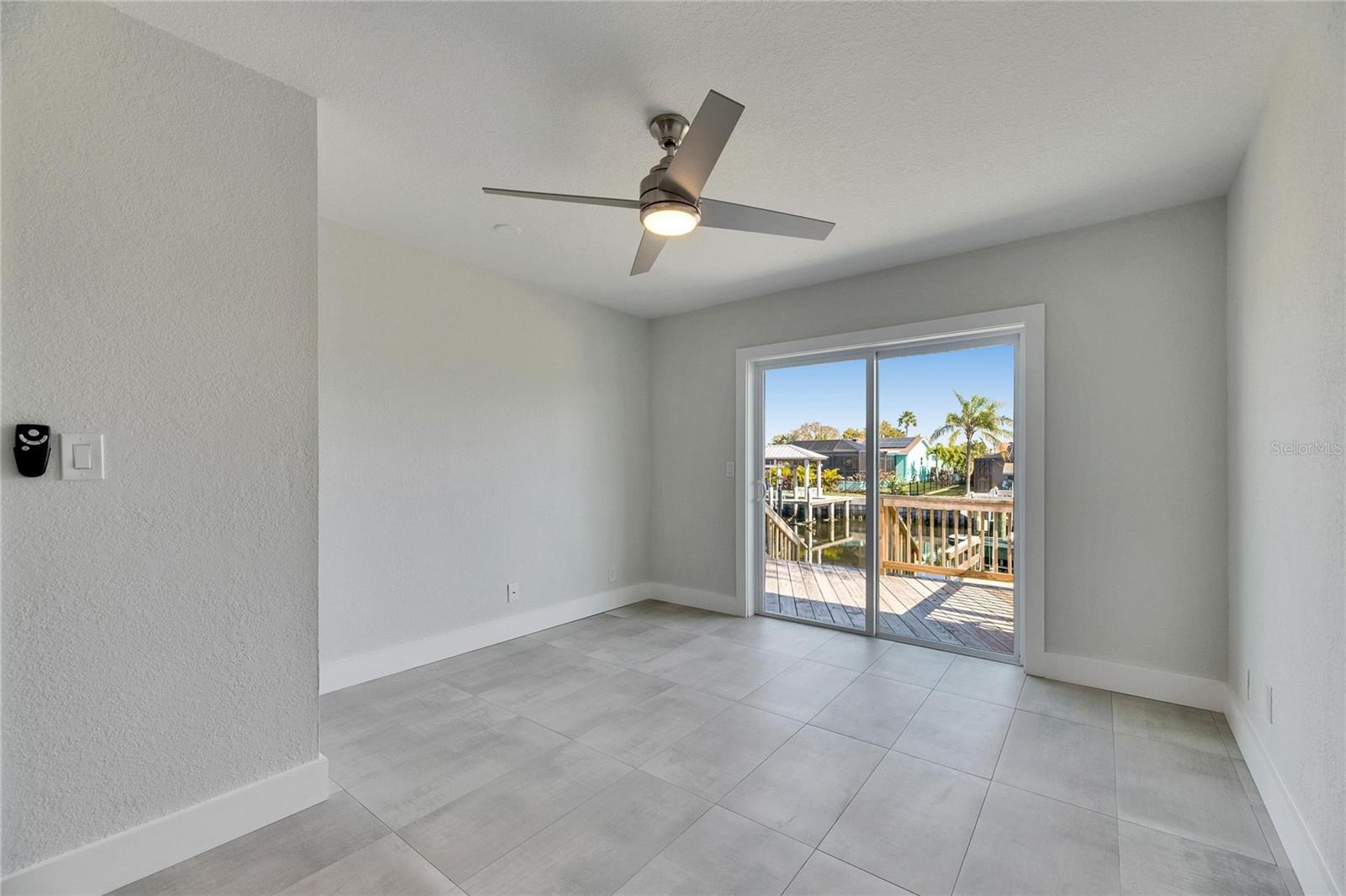 APOLLO BEACH CONDO - Residential Lease