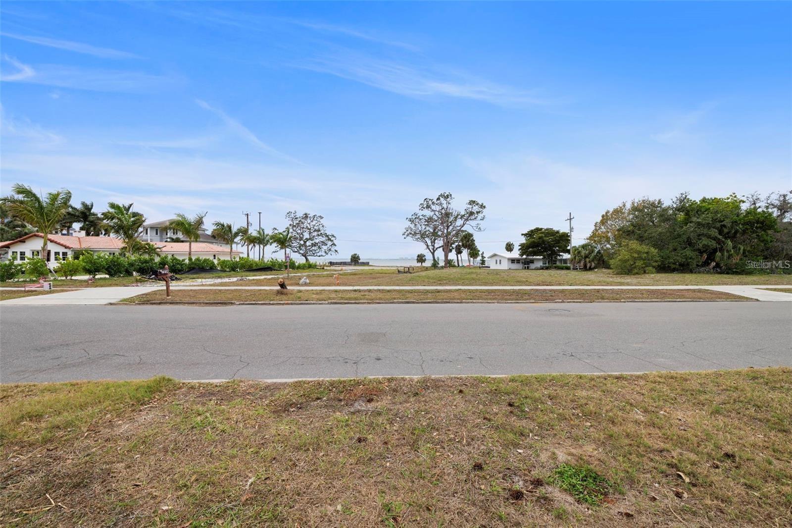 WHITFIELD ESTATES UNIT 1 - Land