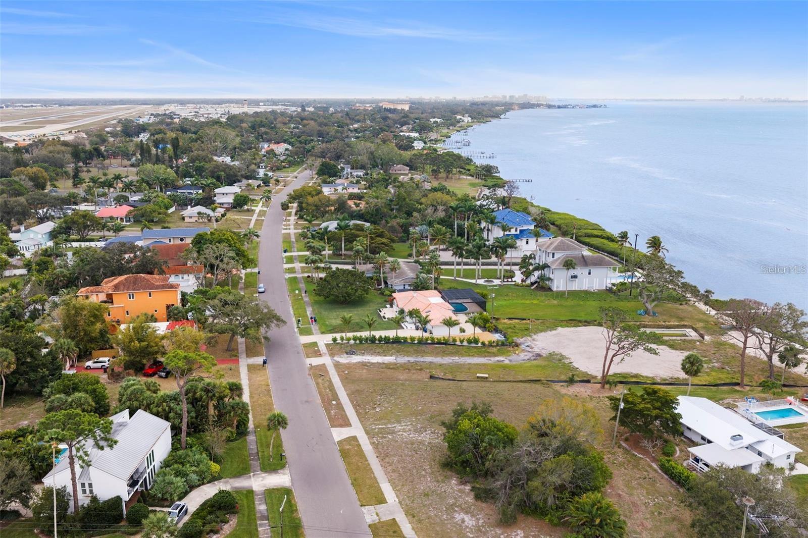 WHITFIELD ESTATES UNIT 1 - Land