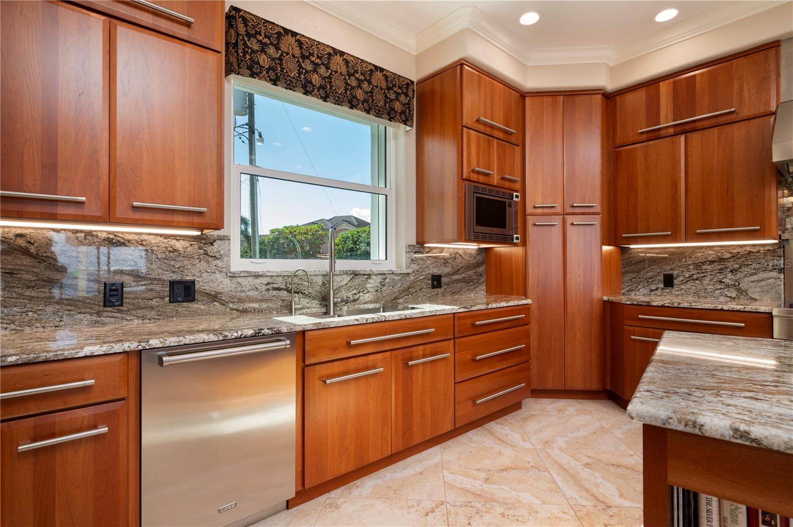 PUNTA GORDA ISLES SEC 04 - Residential