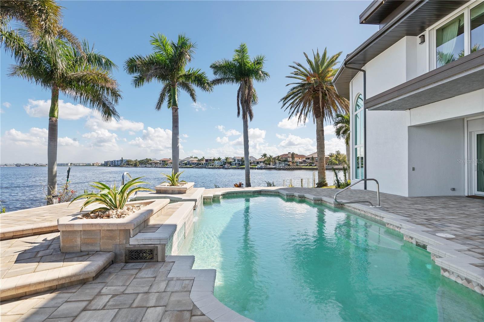 PUNTA GORDA ISLES SEC 04 - Residential