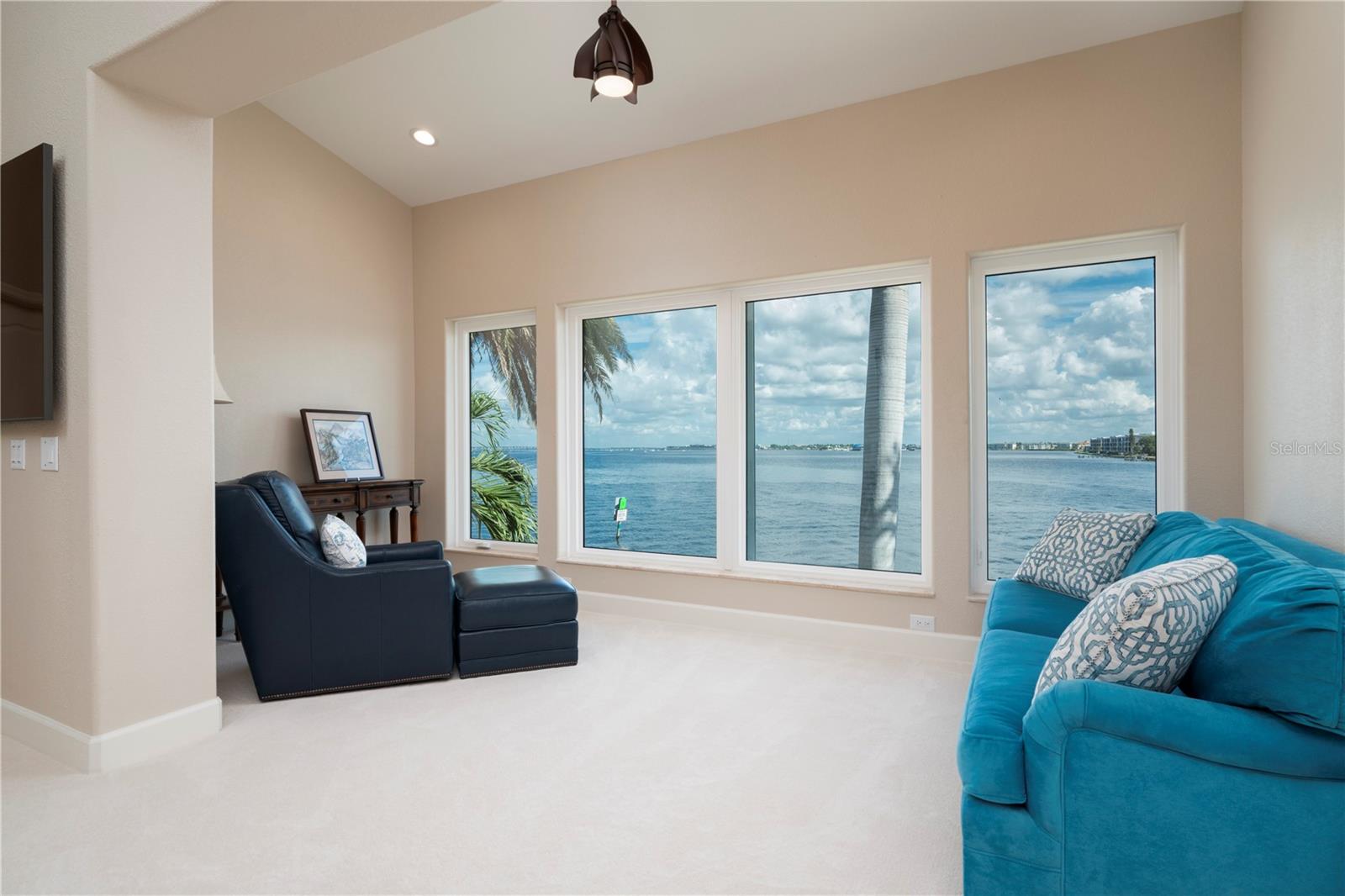 PUNTA GORDA ISLES SEC 04 - Residential