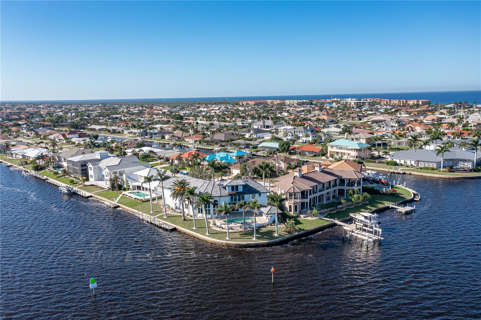 PUNTA GORDA ISLES SEC 04 - Residential