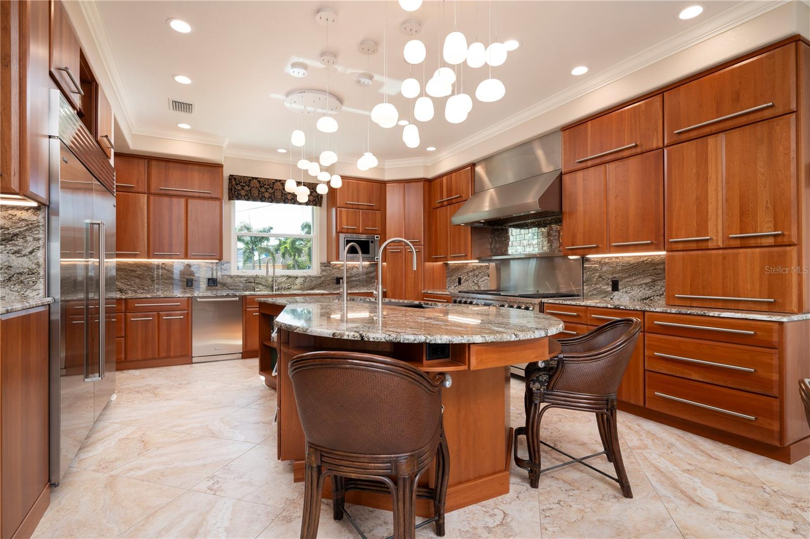 PUNTA GORDA ISLES SEC 04 - Residential